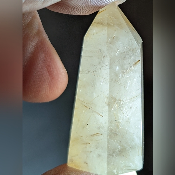 Golden Rutilated Quartz Tower - Picture 8 of 9